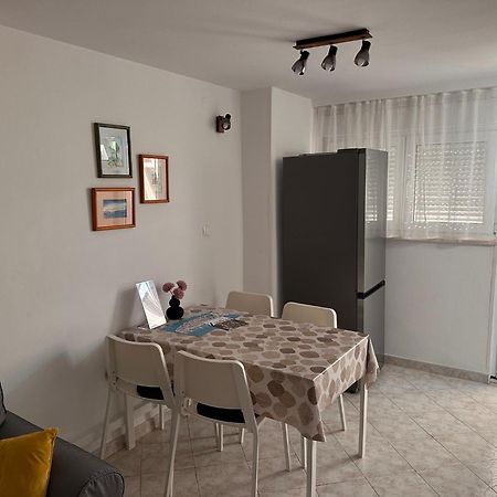Apartment Ella Mare Zadar Exteriör bild