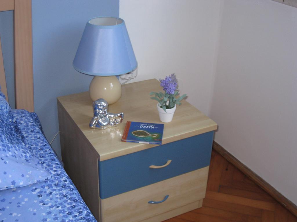 Apartment Ella Mare Zadar Exteriör bild